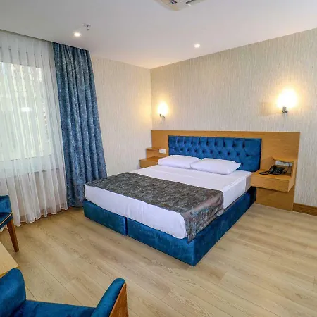 Grand Elmira Suites-2